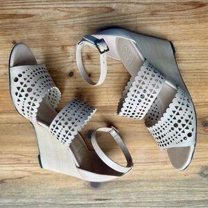 Tory Burch Tan Brown Nutria Perforated Gladiator Ankle Wrap Wedge Sandal 7